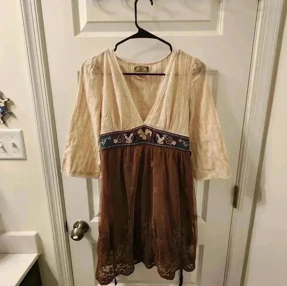 Flying Tomato Dress Tan Brown Size M Boho Long Sleeves V Neck #V505 - Picture 1 of 5